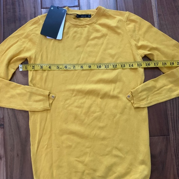 🚫SOLD🚫NWT ZARA KNIT MUSTARD SWEATER GOLD BUTTONS - Picture 5 of 9